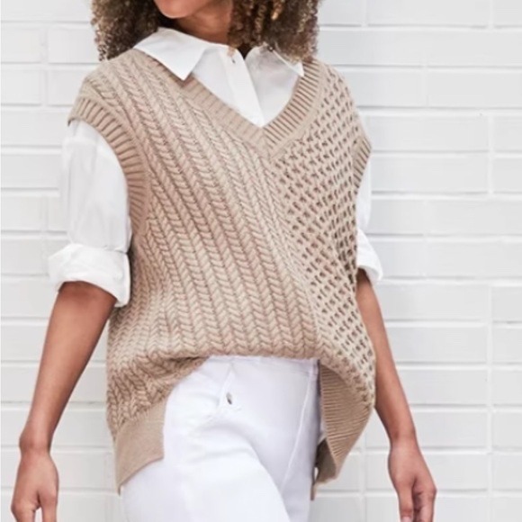 L'Academie Jackets & Blazers - NEW $178 L'Academie Los Angeles Tan V Neck Cable Knit Mesh Sweater Vest Women S
